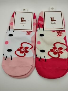 Hello Kitty Pink & Red Ankle Socks - 2 Pack